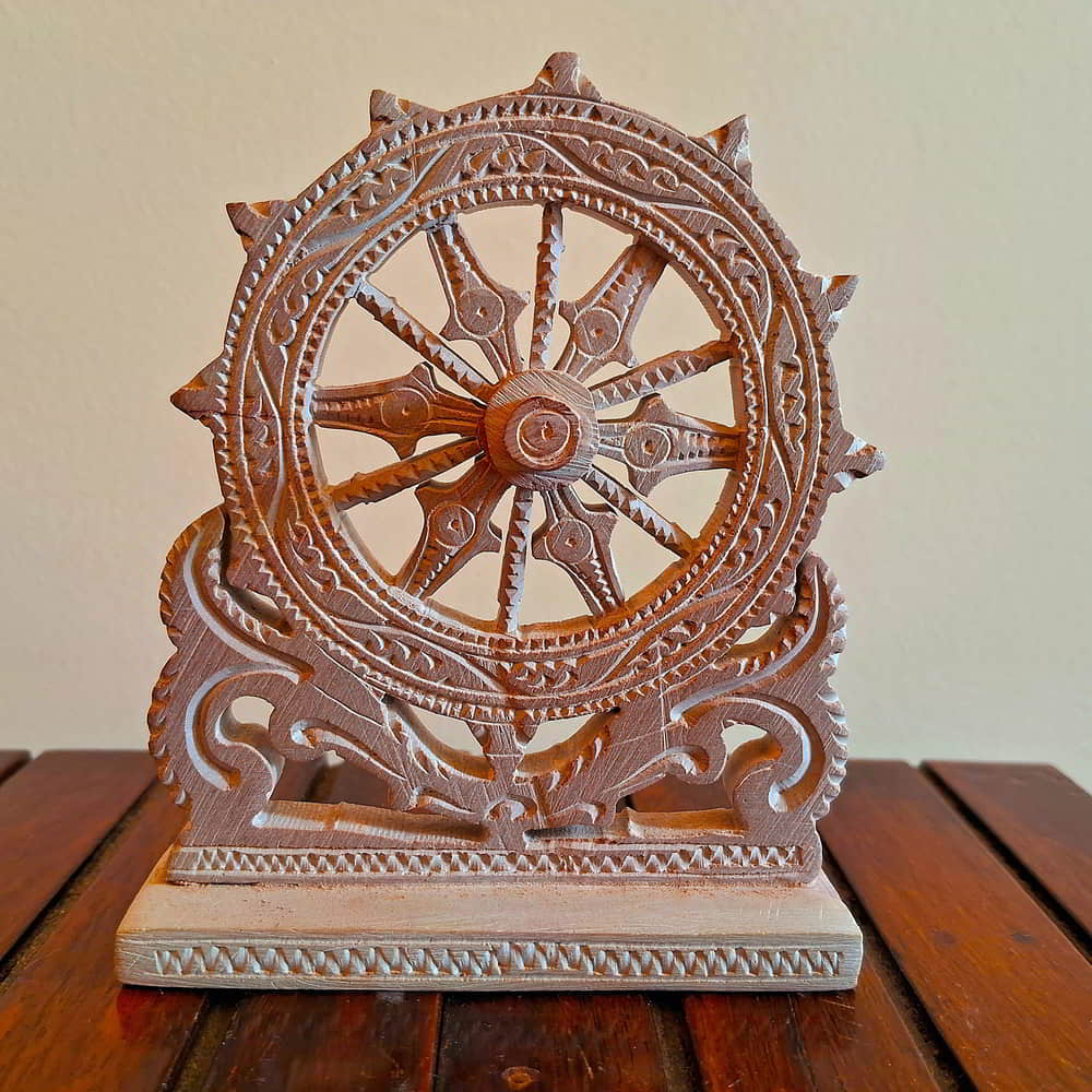 Konark Wheel in White Stone S-Stone-341a